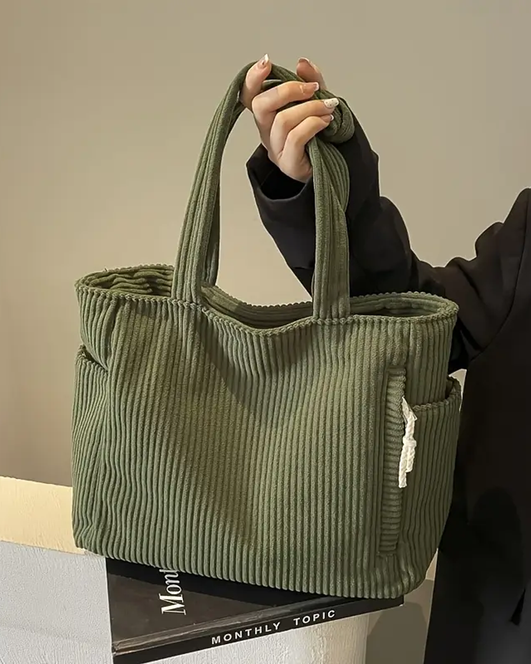 Tilda – Ribakujuline kott nööriga detailiga