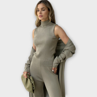 Isabella - Kolmeosaline komplekt