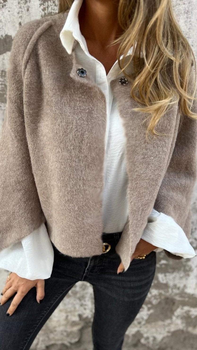 Beatrice | Elegantne mantel stiilseteks hetkedeks
