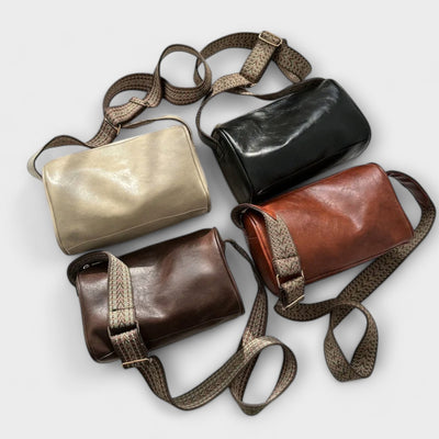 Lora. - Vintage rihmade kott
