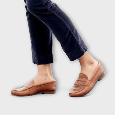 Klassikalised naiste loaferid