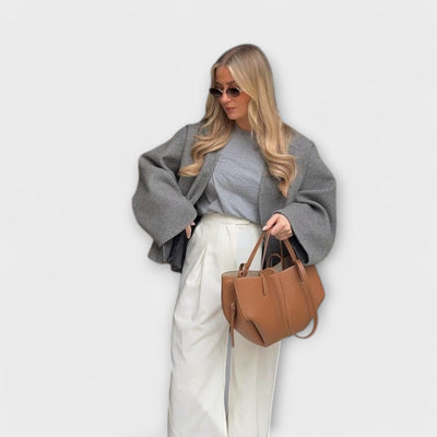 Lora. – Vintage Kott