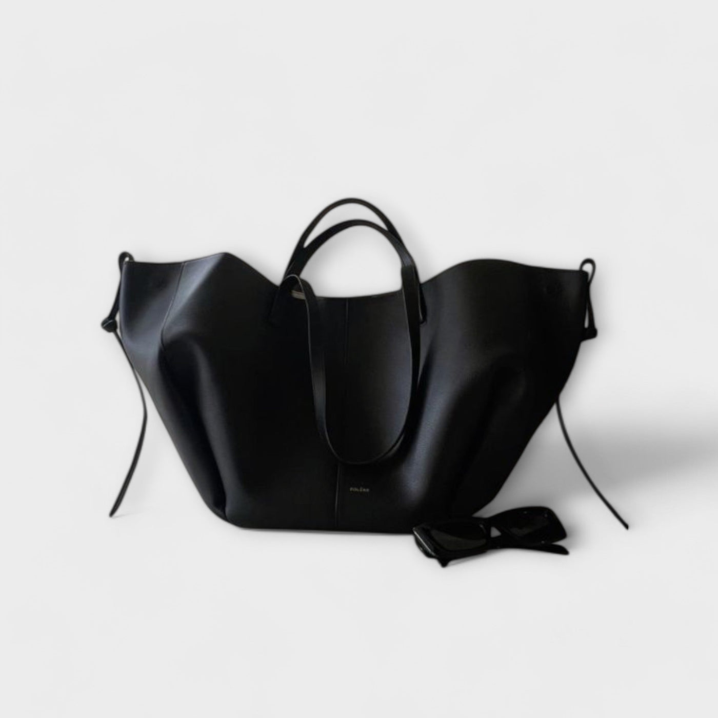 Lora. – Vintage Kott