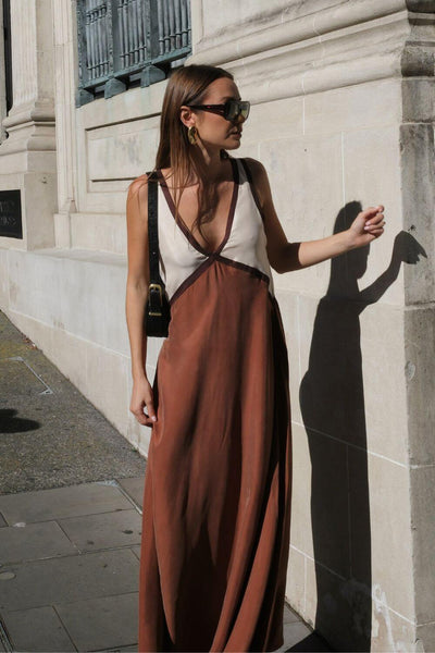 Stacey™ | Elegantsest Veluurist Midi Kleit