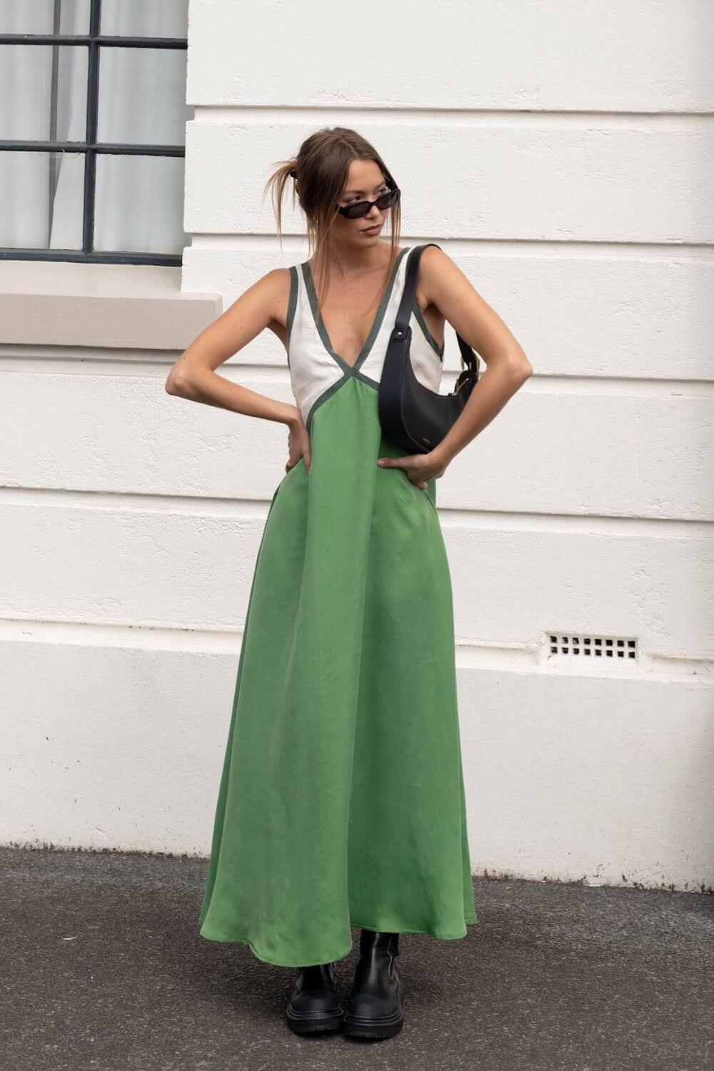 Stacey™ | Elegantsest Veluurist Midi Kleit